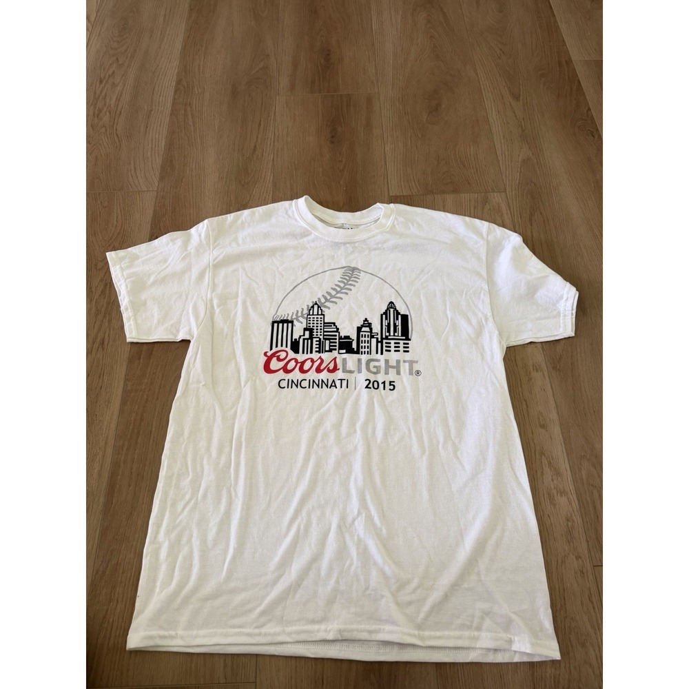 Coors Light Cincinnati Skyline T-Shirt Mens Large White Vintage Graphic Beer Tee